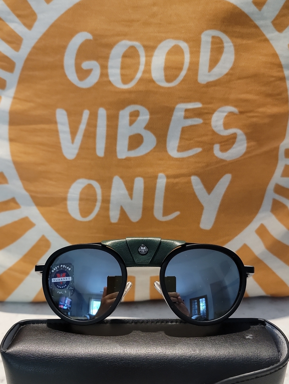 Vuarnet Glacier Sunglasses Titanium Frame Full Gradient Mineral Lenses